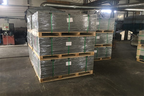 12 tons of UHMW ground protection mat shipped to the United States